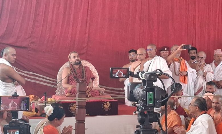 जगद्गुरु शंकराचार्य श्री विधुशेखर भारतीको काठमाडौंमा धार्मिक भ्रमण