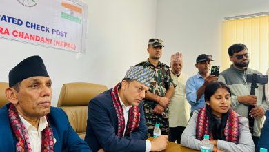 Photo of सभामुख र अध्यक्षद्वारा निर्माणाधीन दोधारा चादँनी सुक्खा बन्दरगाह अवलोकन