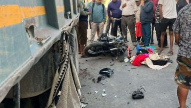 Photo of ट्रिपरको ठक्करबाट बाबु र छोराको मृत्यु, आमा घाइते