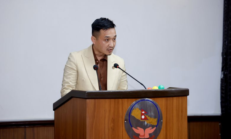 सिन्धुली प्रहरी हिरासतमा निधन भएका विश्वकर्मालाई प्रहरीले कुटपिट गरेको छैन: गृहमन्त्री गुरुङ सिन्धुली प्रहरी हिरासतमा निधन भएका विश्वकर्मालाई प्रहरीले कुटपिट गरेको छैन: गृहमन्त्री गुरुङ