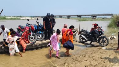 Photo of स्थानीयको गुनासो: ‘वर्षामा ज्यानै जाला कि भन्ने पीर लाग्छ’