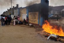 Photo of कङ्गोमा इबोला सङ्क्रमितको सङ्ख्या दुई हजारभन्दा बढी