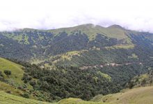 Photo of गर्मी छल्न पर्यटक रिग क्षेत्रमा