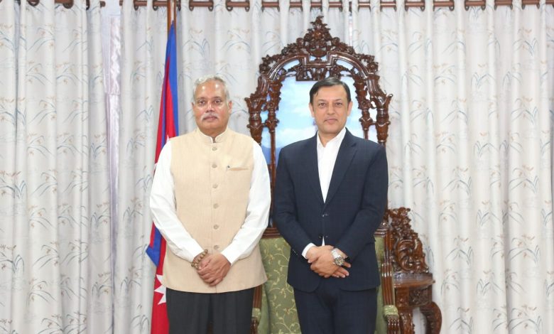सभामुख अर्यालसँग भारतका राजदूत श्रीवास्तवको शिष्टाचार भेट