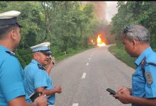 Photo of दुर्घटनामा परेको पेट्रोल ट्याङ्करमा आगलागी