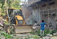 Photo of जनकपुरका पोखरीलाई अतिक्रमणमुक्त बनाउन डोजर चलाइयो