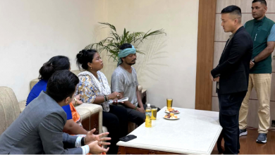 Photo of मृतक बालिका चौधरीका आमा–बुबासँग गृहमन्त्रालयमा छलफल 