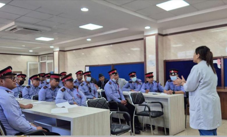 त्रिवि शिक्षण अस्पतालका सुरक्षा गार्डलाई सीपीआर र सञ्चार तालिम