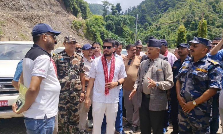 सालझण्डी–ढोरपाटन सडकको कालोपत्रे कार्य यसै बर्ष अघि बढ्छ: मन्त्री लम्साल