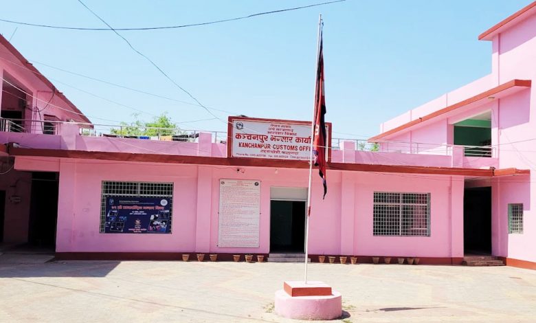 अवैध रूपमा भित्रिएका इलेक्ट्रिक स्कुटर धमाधम जफत अवैध रूपमा भित्रिएका इलेक्ट्रिक स्कुटर धमाधम जफत
