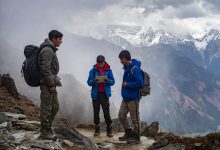 Photo of पदयात्रामा गएका तीन युवक सम्पर्कविहीन