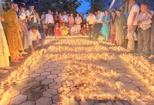 Photo of भोटेकोशी बाढीमा परी निधन भएकाहरूको सम्झनामा दीप प्रज्वलन