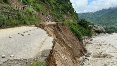 Photo of नागढुंगा–मुग्लिन सडकखण्डको कृष्णभीरमा करिब ३०० मिटर लामो डाइभर्सन ट्र्याक निर्माणको काम तीव्र