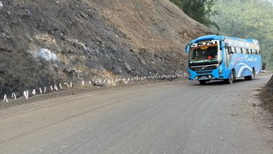 Photo of अठार दिनपछि कृष्णभिरको सडकमा दुईतर्फी यातायात सेवा सञ्चालन