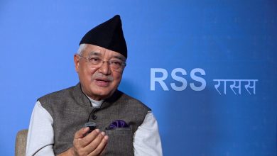 Photo of दसैँको संस्कृतिबाट साधनाको पक्ष बिलाउन लागेको छः संस्कृतिविद् डा गोविन्द टण्डन