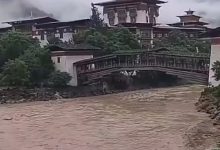 Photo of भुटानमा हिमताल विस्फोट, तातोपानी कुण्ड र सडक बगायो