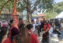 Photo of पञ्चेबाजा र झाँकीसहित कांग्रेस महाधिवेशन प्रतिनिधि समर्थककाे र्‍याली खुलामञ्चमा