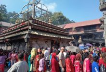 Photo of नवरात्रको आठौँ दिनः शक्तिपीठमा भक्तजनको घुइँचो